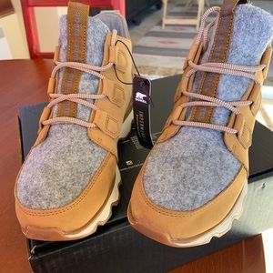 Sorel Kinetic Caribou Boot